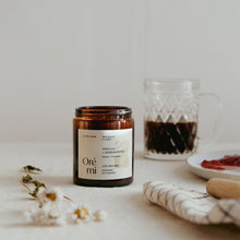 Load image into Gallery viewer, Vanilla + Sandalwood 180ml Candle