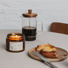 Load image into Gallery viewer, Honey + Tobacco 500ml Candle
